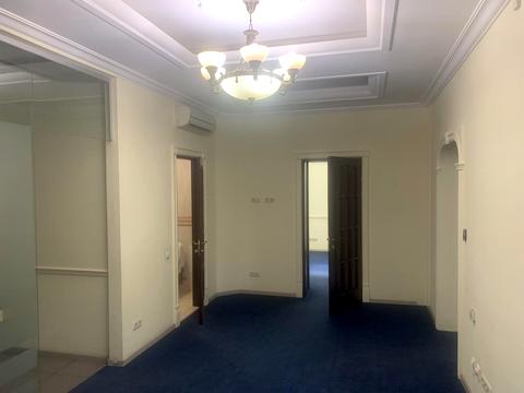 коммерческая по адресу Леси Украинки бульв., 6