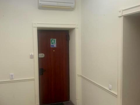 коммерческая по адресу Леси Украинки бульв., 6