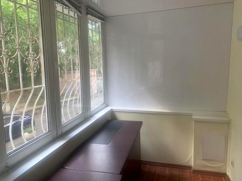 коммерческая по адресу Леси Украинки бульв., 6