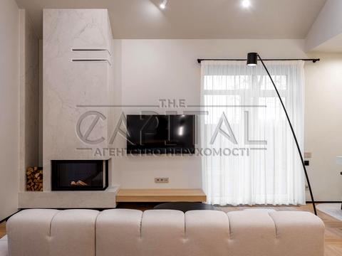 будинок за адресою Березова