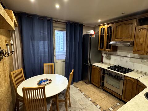 квартира за адресою Івана Пулюя вул., 3