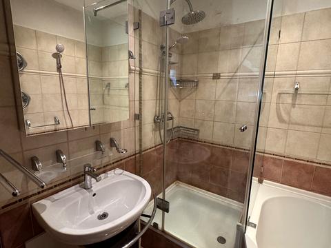 квартира за адресою Івана Пулюя вул., 3