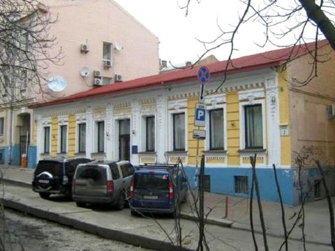 коммерческая по адресу Антоновича ул. (Горького), 7