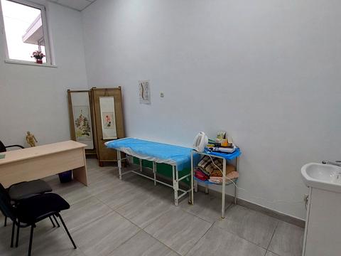 комерційна за адресою Одеська вул., 34