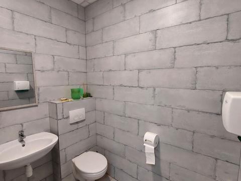 комерційна за адресою Одеська вул., 34