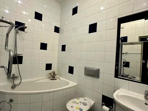 квартира за адресою Саксаганського вул., 147/5