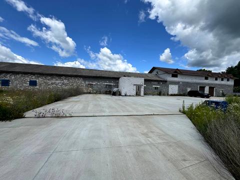 комерційна за адресою Київська, 1