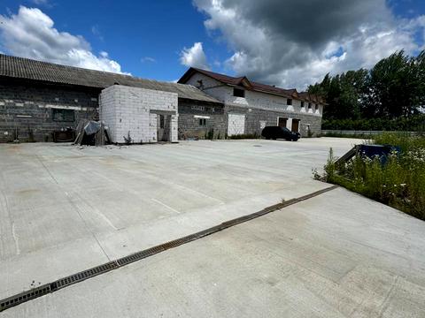 комерційна за адресою Київська, 1