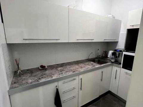 комерційна за адресою Київ, Іоанна Павла II вул. (Патріса Лумумби), 6/1