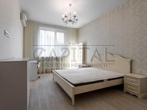 квартира по адресу Андрея Верхогляда ул. (Михайла Драгомирова), 14-А