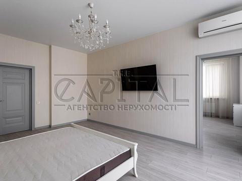 квартира по адресу Андрея Верхогляда ул. (Михайла Драгомирова), 14-А