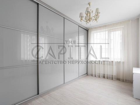 квартира по адресу Андрея Верхогляда ул. (Михайла Драгомирова), 14-А