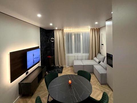 будинок за адресою с. Гатне, Абрикосова вул.