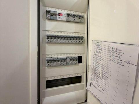 будинок за адресою с. Гатне, Абрикосова вул.