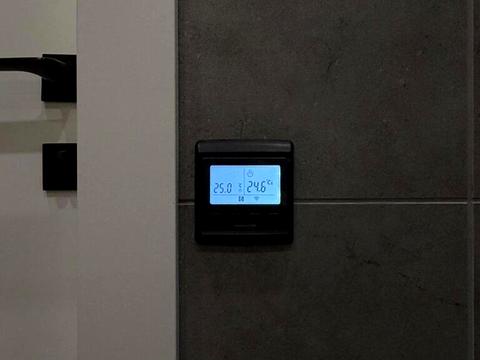 будинок за адресою с. Гатне, Абрикосова вул.