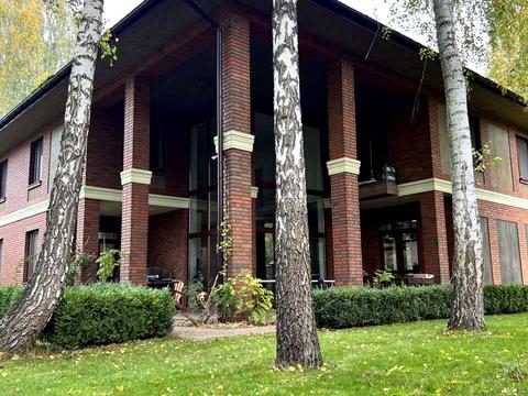 будинок за адресою Берестейське шосе (Брест-Литовське)