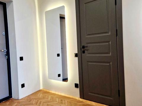 квартира за адресою Причальна вул., 14