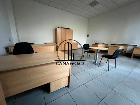 коммерческая по адресу Раисы Окипной ул., 18