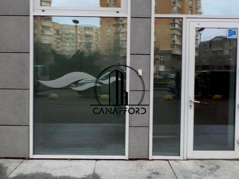 коммерческая по адресу Раисы Окипной ул., 18