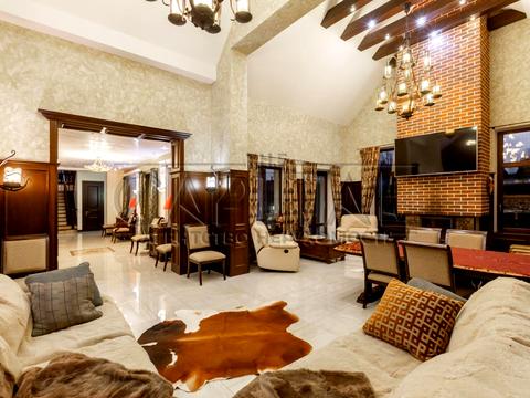 дом по адресу Дністровська