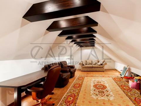 дом по адресу Дністровська