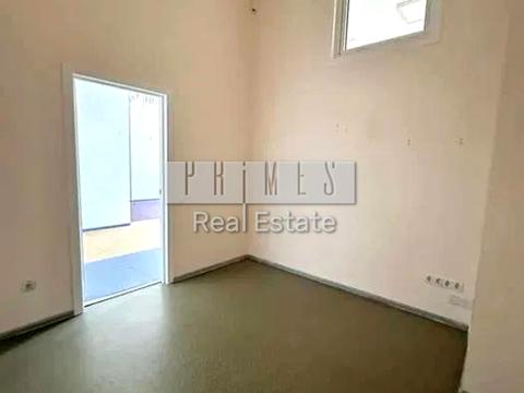 комерційна за адресою вул. Сікорського, 1