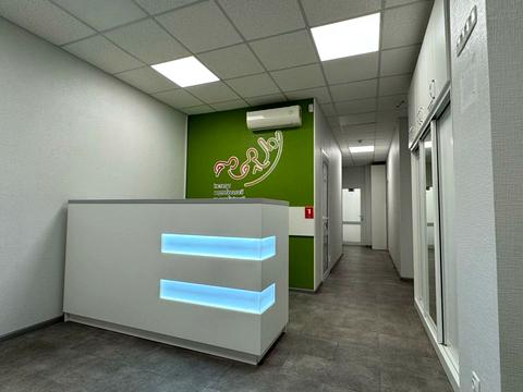 комерційна за адресою Срібнокільська вул., 22