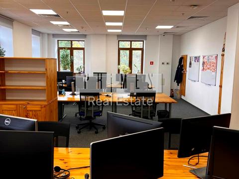 коммерческая по адресу Верхній Вал ул., 10