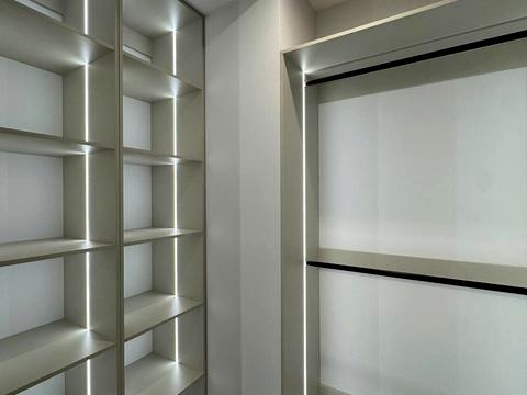 квартира по адресу Василия Тютюнника ул. (Анрі Барбюса), 39