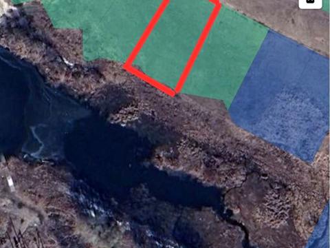 участок по адресу 