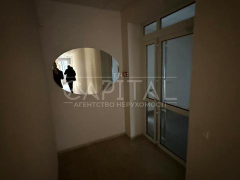 комерційна за адресою Київ, Автозаводська вул., 71а