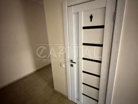 комерційна за адресою Київ, Автозаводська вул., 71а