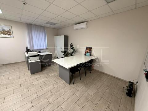 комерційна за адресою Київ, Автозаводська вул., 71а