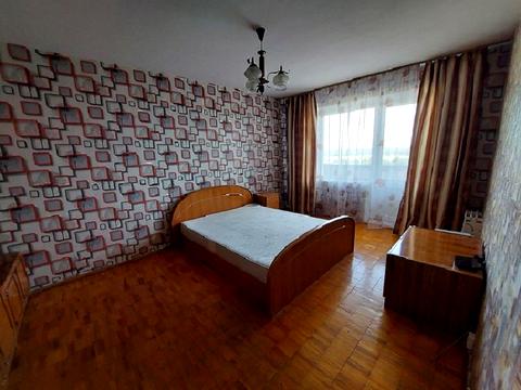 квартира за адресою Леоніда Бикова бульв., 4