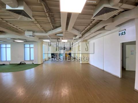 комерційна за адресою Дегтярівська вул., 27