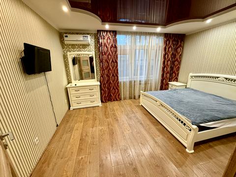 квартира за адресою Авіаконструктора Ігоря Сікорського вул. (Танкова), 4-Б