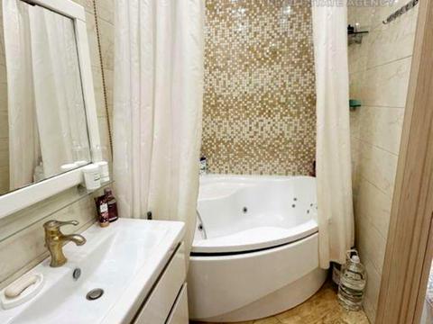 квартира за адресою Гната Хоткевича вул. (Червоногвардійська), 8