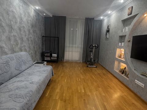 квартира за адресою Бориса Гмирі вул., 2