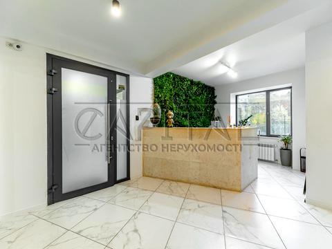 комерційна за адресою Болсуновська вул. (Сергія Струтинського), 23