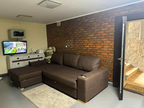 будинок за адресою Слов'янська