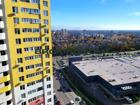 квартира по адресу Василия Симоненко ул., 107-А