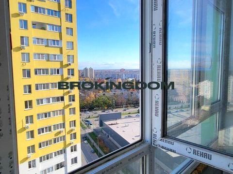 квартира по адресу Василия Симоненко ул., 107-А