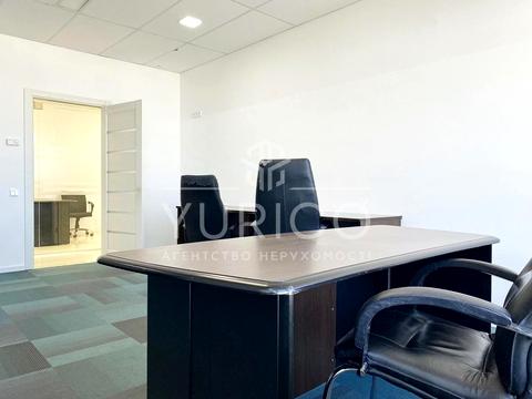 комерційна за адресою Кловський узвіз, 7