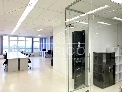 комерційна за адресою Кловський узвіз, 7