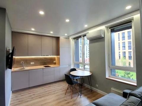 квартира по адресу Салютная ул., (Будинок 02301-02303)