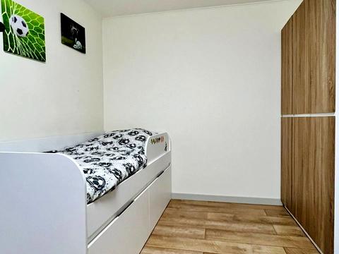 квартира за адресою Лаврська вул. (Січневого Повстання), 4а