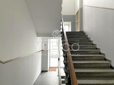 комерційна за адресою Лютеранська вул., 25