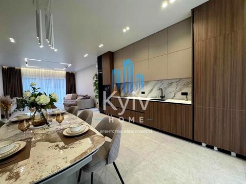 будинок за адресою Лугова вул.