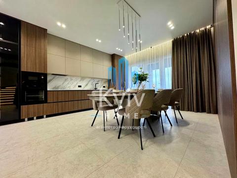 будинок за адресою Лугова вул.