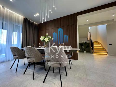 будинок за адресою Лугова вул.